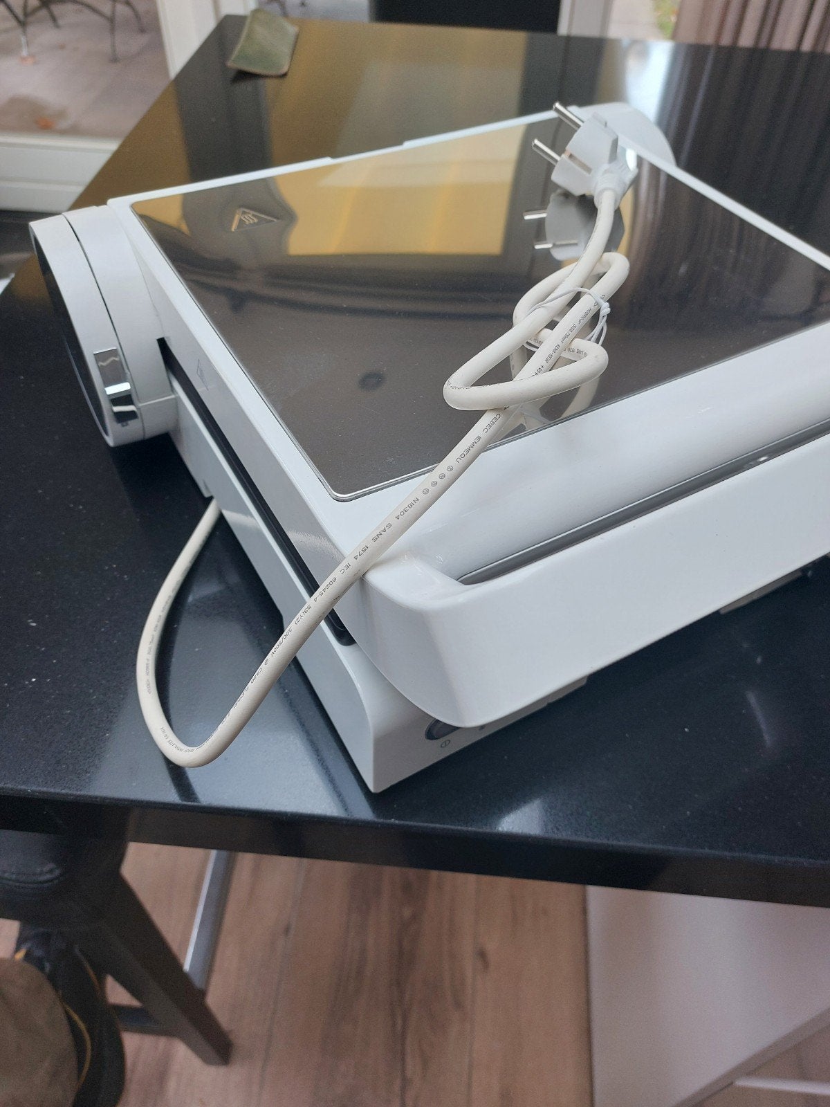 NIEUWE Guzzini 1800 watt tosti grill tosti ijzer vleesgrill, Witgoed en Apparatuur, Contactgrills, Ophalen of Verzenden, Nieuw