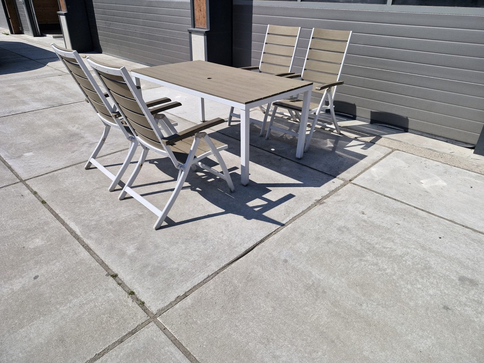 Moderne tuinset met inklapbare stoelen, Tuin en Terras, Tuinsets en Loungesets, Ophalen, Gebruikt, ., .