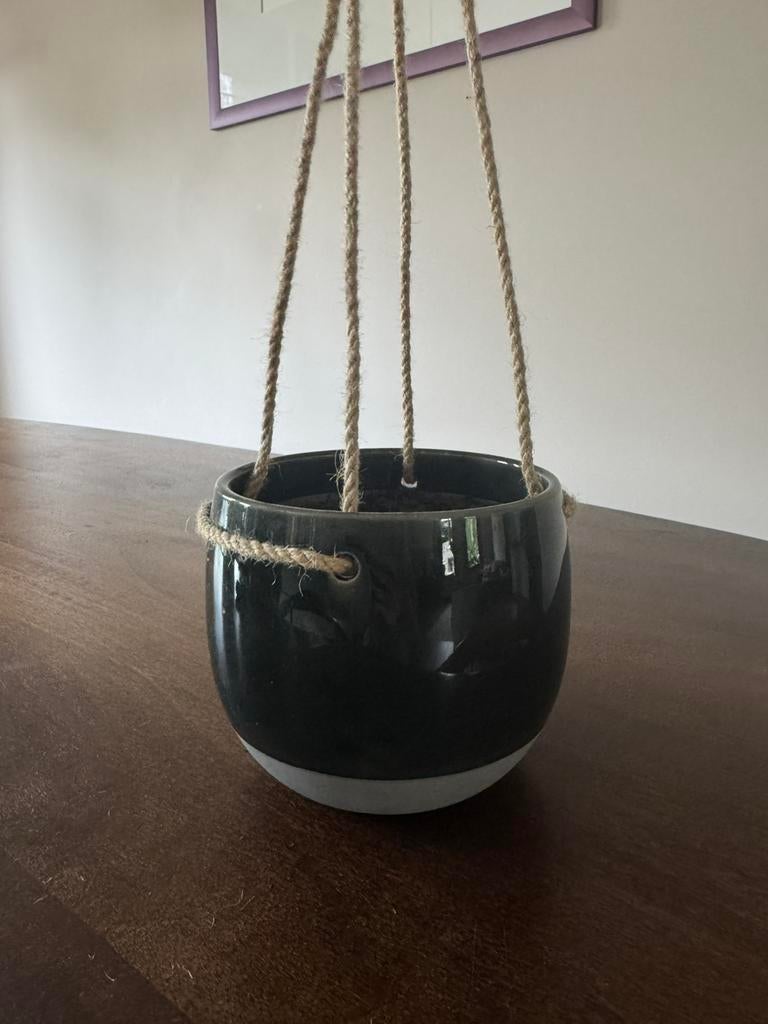 Groene hangpot, Ophalen, Zo goed als nieuw
