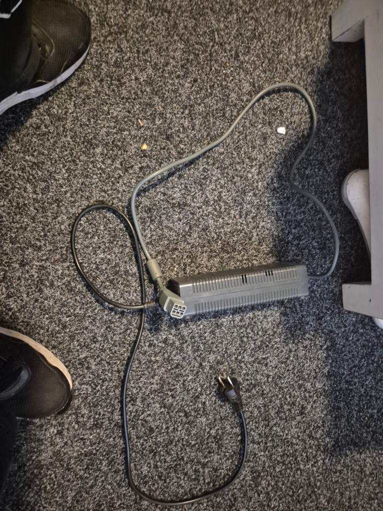 Xbox 360 Voeding Adapter - Origineel onzin bieden zinloos, Gebruikt, Microsoft, Xbox, Ophalen of Verzenden