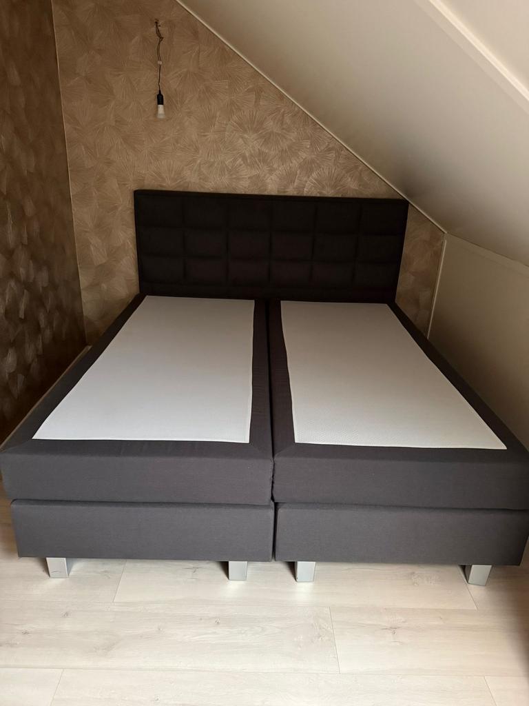 Boxspring 180 bij 200, Ophalen, Zo goed als nieuw, Tweepersoons, 180 cm