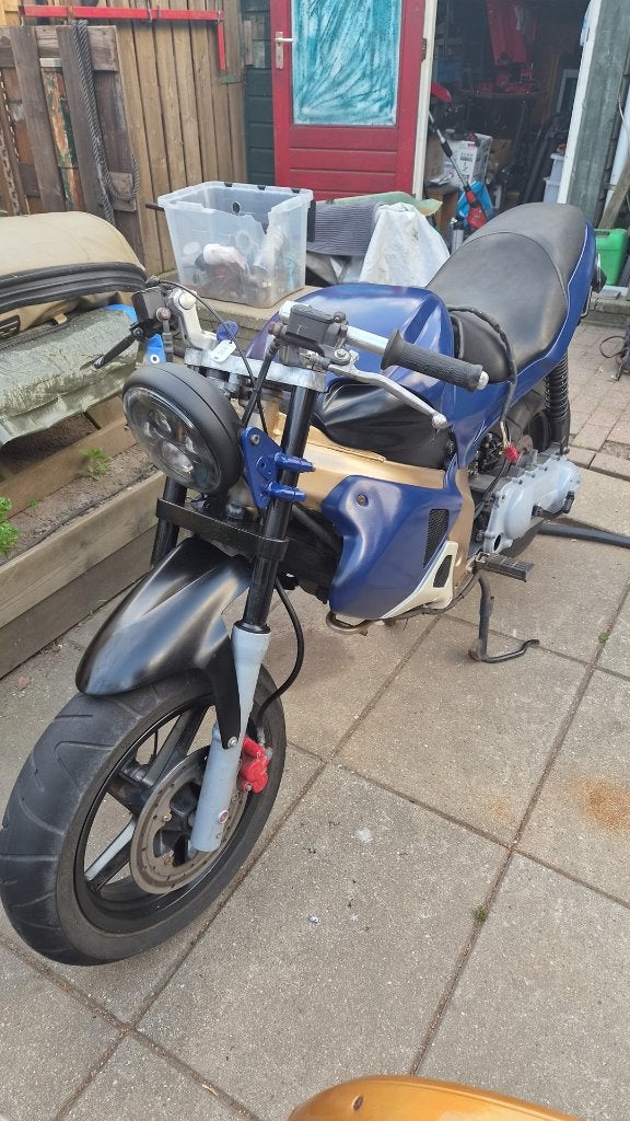 Gilera DNA project (in prijs verlaagd), Fietsen en Brommers, Scooters | Piaggio, Gebruikt, Overige modellen, Maximaal 45 km/u