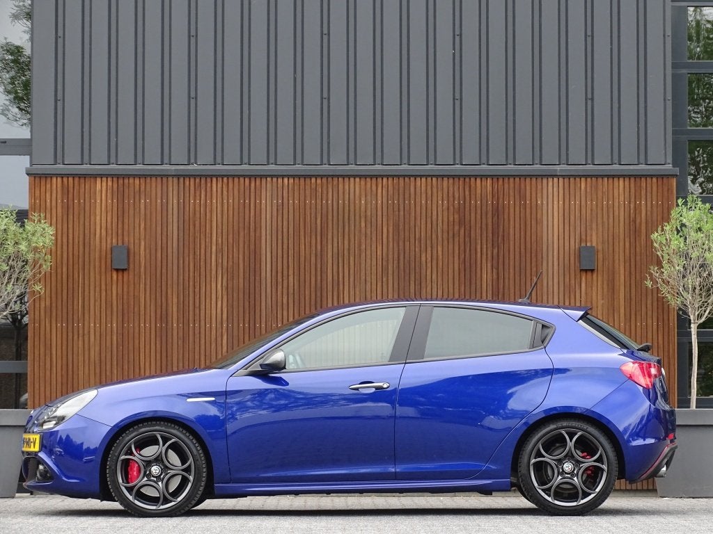 Alfa Romeo Giulietta 1.4 T 170PK MultiAir Super / luxe pakke, Automaat, Euro 6, 4 cilinders, Blauw