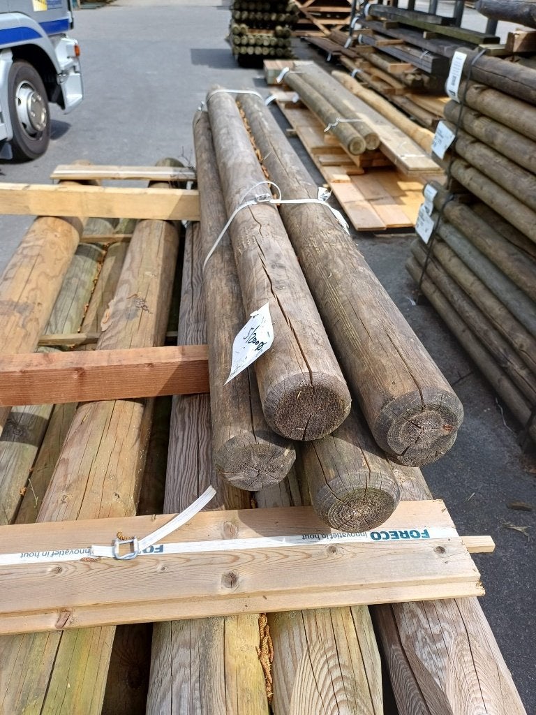 palen 200cm kop 12, gefreesd, gepunt en gekruind nr. 704, Ophalen, Zo goed als nieuw, 180 tot 250 cm, Palen