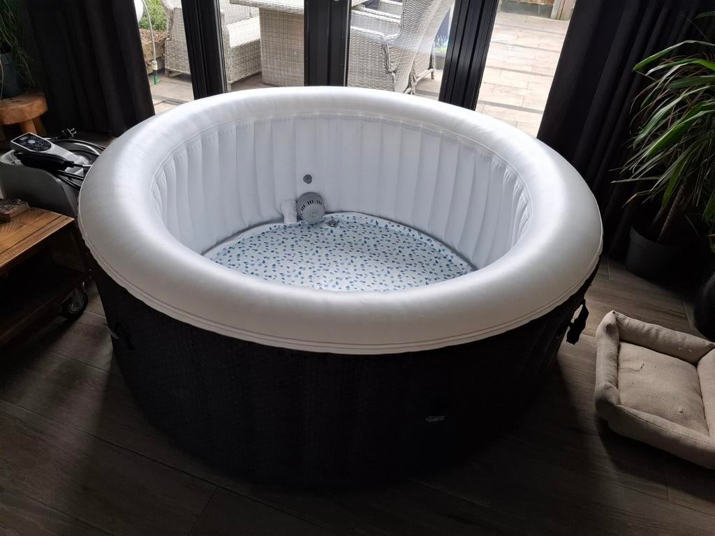 Lay-z-spa Havana jaccuzi zonder pomp en deksel, Ophalen, Gebruikt, Opblaasbaar