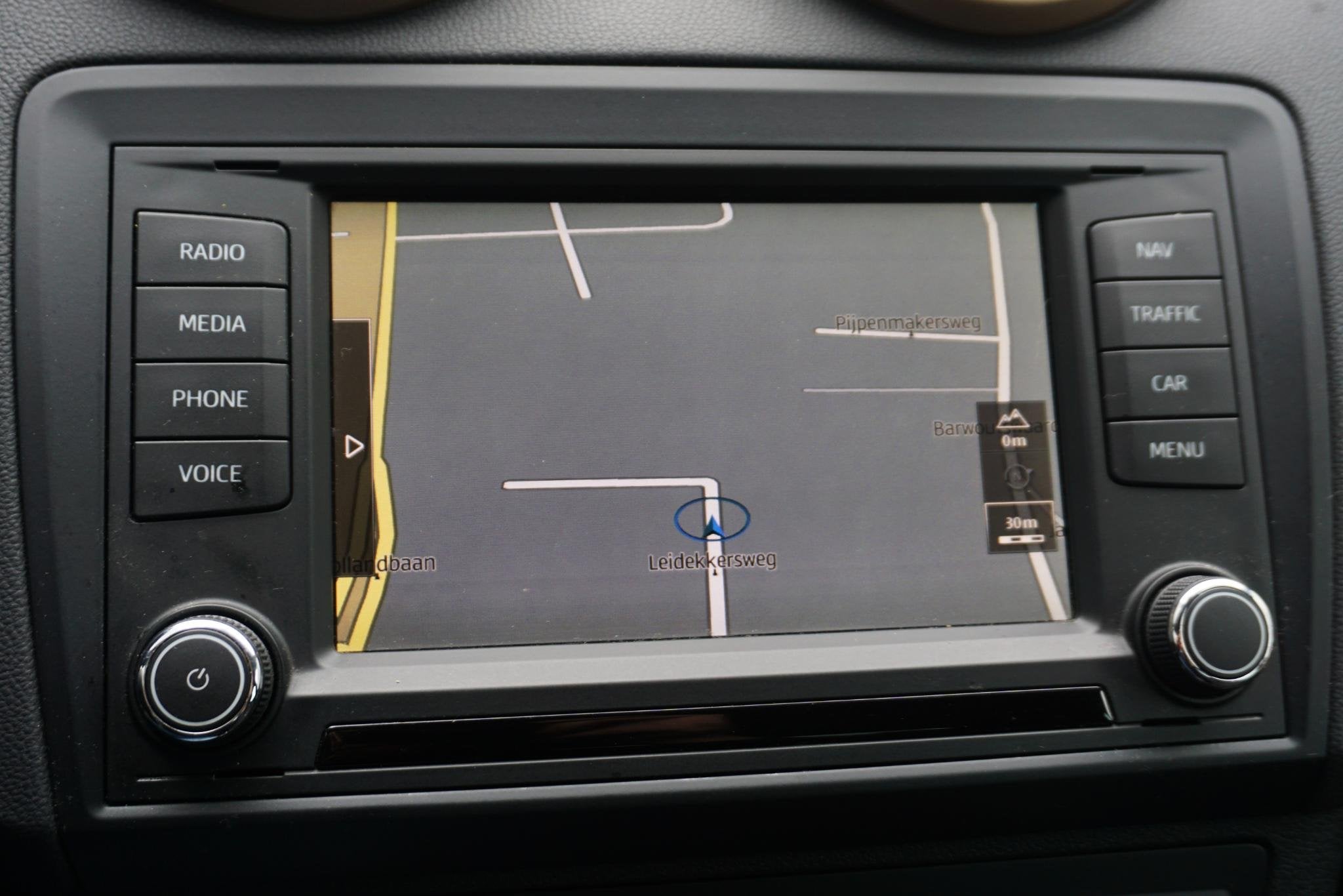 SEAT Ibiza ST 1.0 Navigatie/Xenon/Parkeersensor/All-Seasonba, Auto's, Seat, Stof, Gebruikt, Handgeschakeld, Geïmporteerd