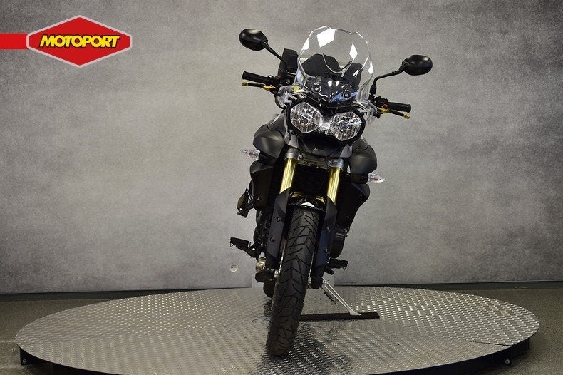 Triumph TIGER 800 (bj 2013), Motoren, Triumph Motocycles, Triumph.Benelux@triumph.co.uk, Toermotor, De Droogmakerij 40A
1851 LX   Heiloo, NL