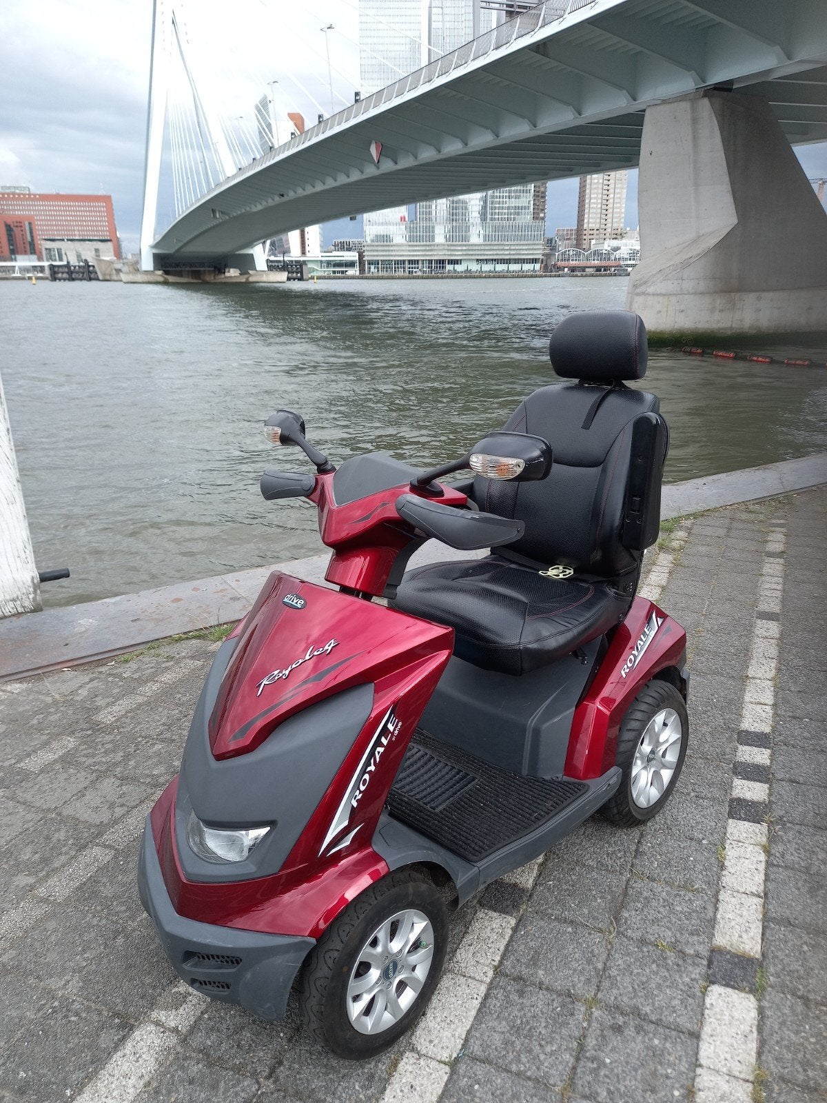 Scootmobiel reparatie, Ophalen, Elektrische rolstoel