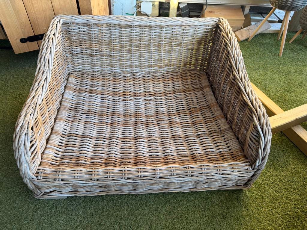 Rotan Hondenmand, Ophalen, Zo goed als nieuw, Overige