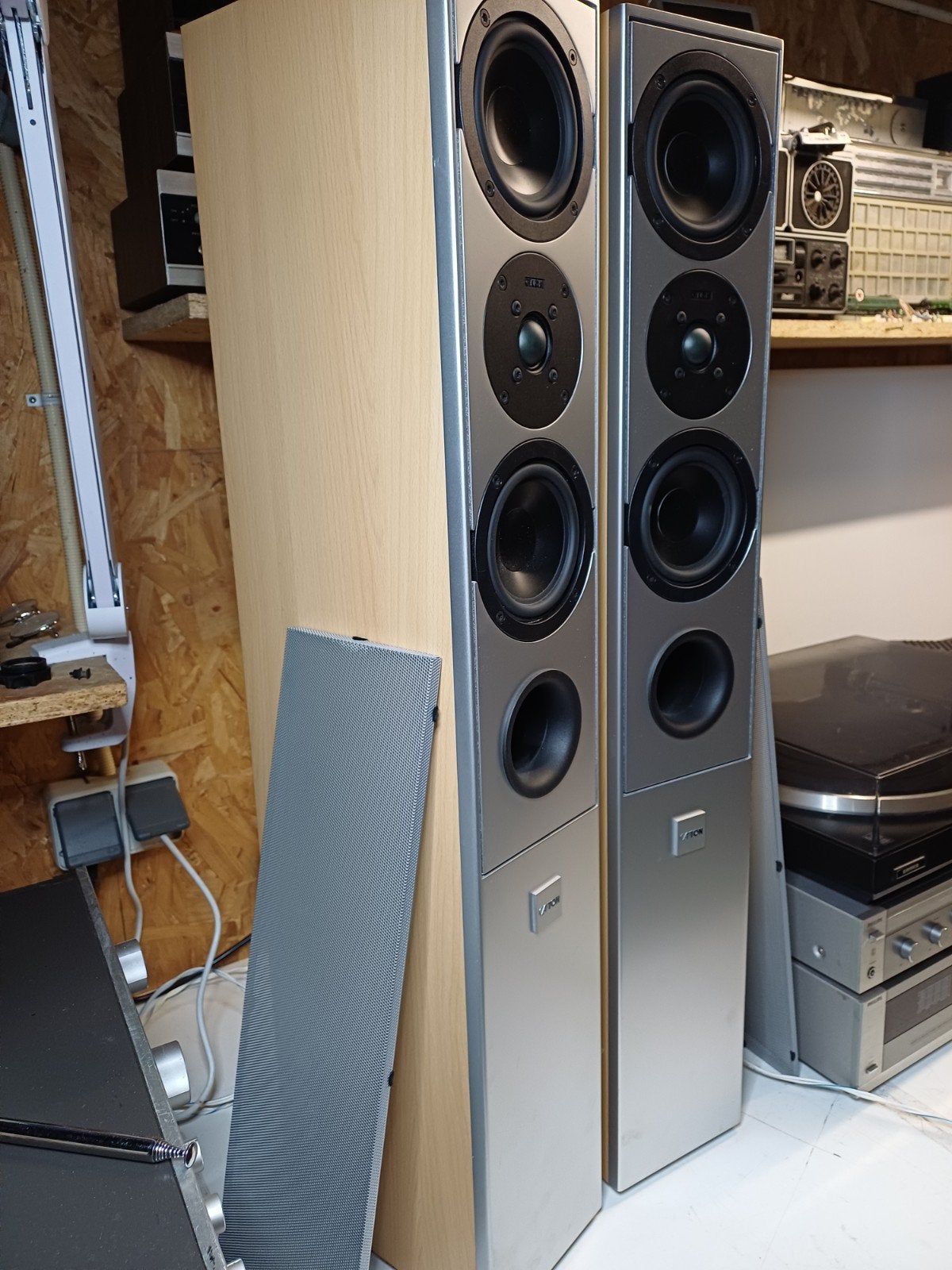 Canton LE 207 Zuilspeakers - Zeer Goede Staat, Ophalen, Zo goed als nieuw, 60 tot 120 watt, Overige merken