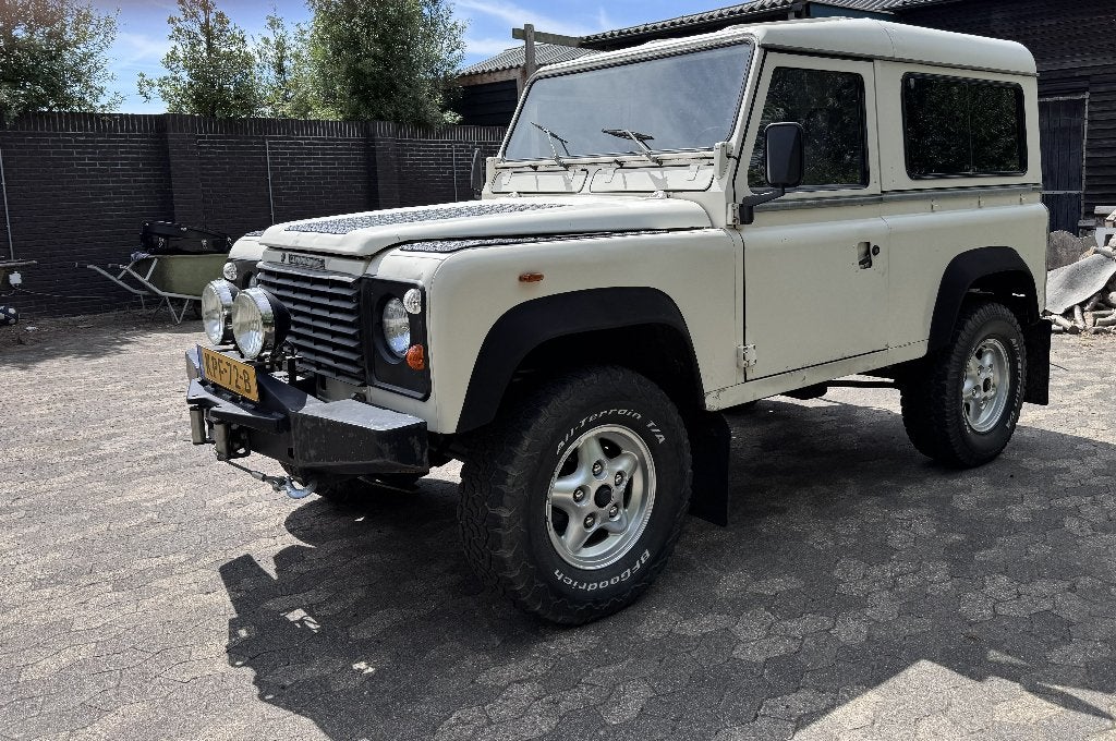 Land Rover Defender 90 1984 Belastingvrij, Stof, 4 cilinders, 2495 cc, 7 stoelen