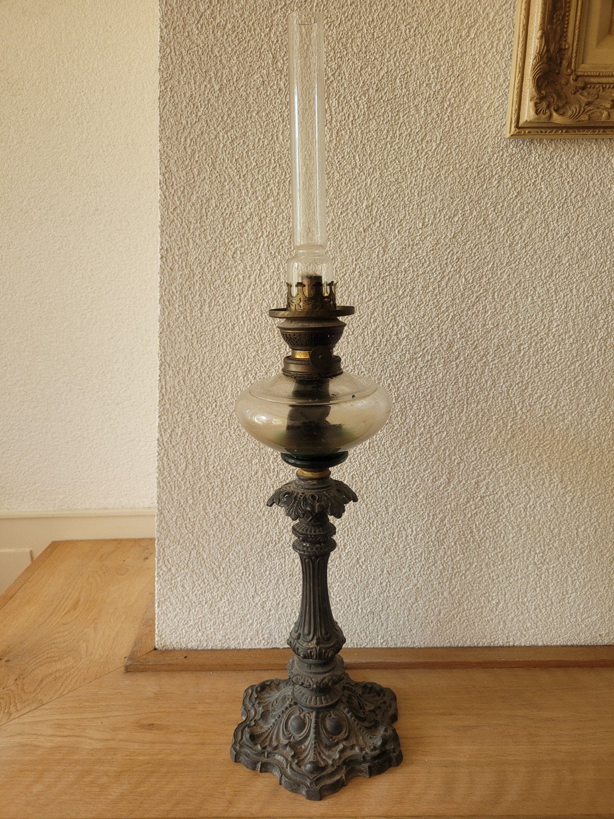 Antieke olielamp, 64 cm hoog, Ophalen of Verzenden