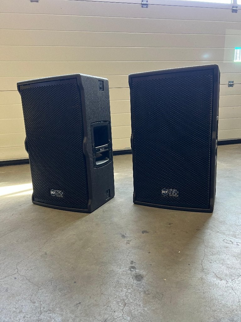 2x RCF TT 22-A incl. flightcase, Audio, Tv en Foto, Luidsprekers, Gebruikt, Overige typen, Ophalen, 150 watt of meer