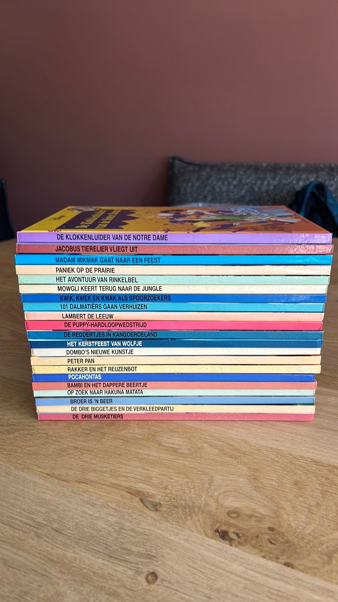 Disney Boekenclub 21 stuks, Ophalen of Verzenden, Gelezen