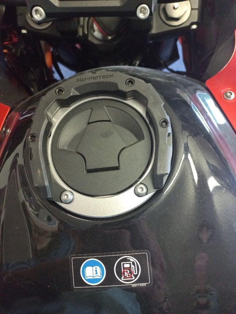 SW- Motech PRO tankring voor meerdere Kawa modellen, Ophalen of Verzenden, Zo goed als nieuw