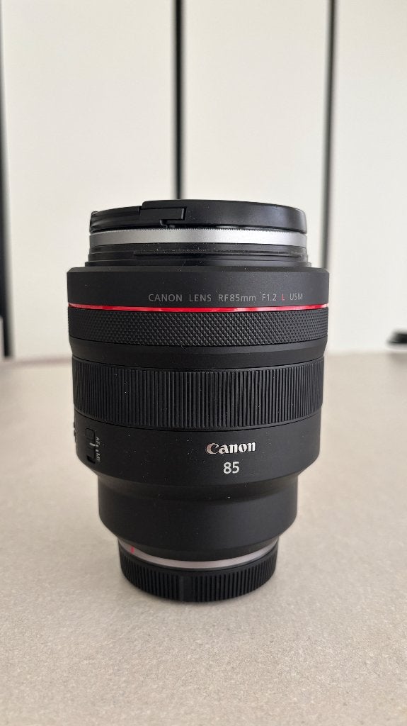 Canon RF 85mm f/1.2L USM, Ophalen, Zo goed als nieuw, Standaardlens
