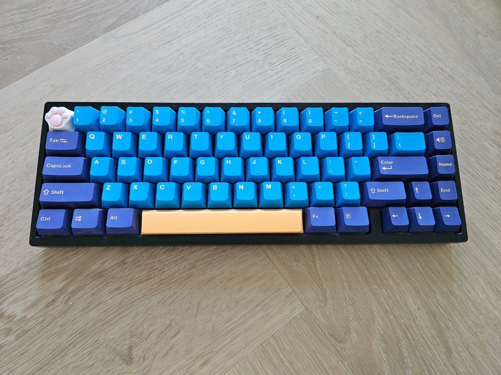 KBDFans RGB mechanisch toetsenbord met custom keycaps, Computers en Software, Toetsenborden, Zo goed als nieuw, Qwerty, Bedraad