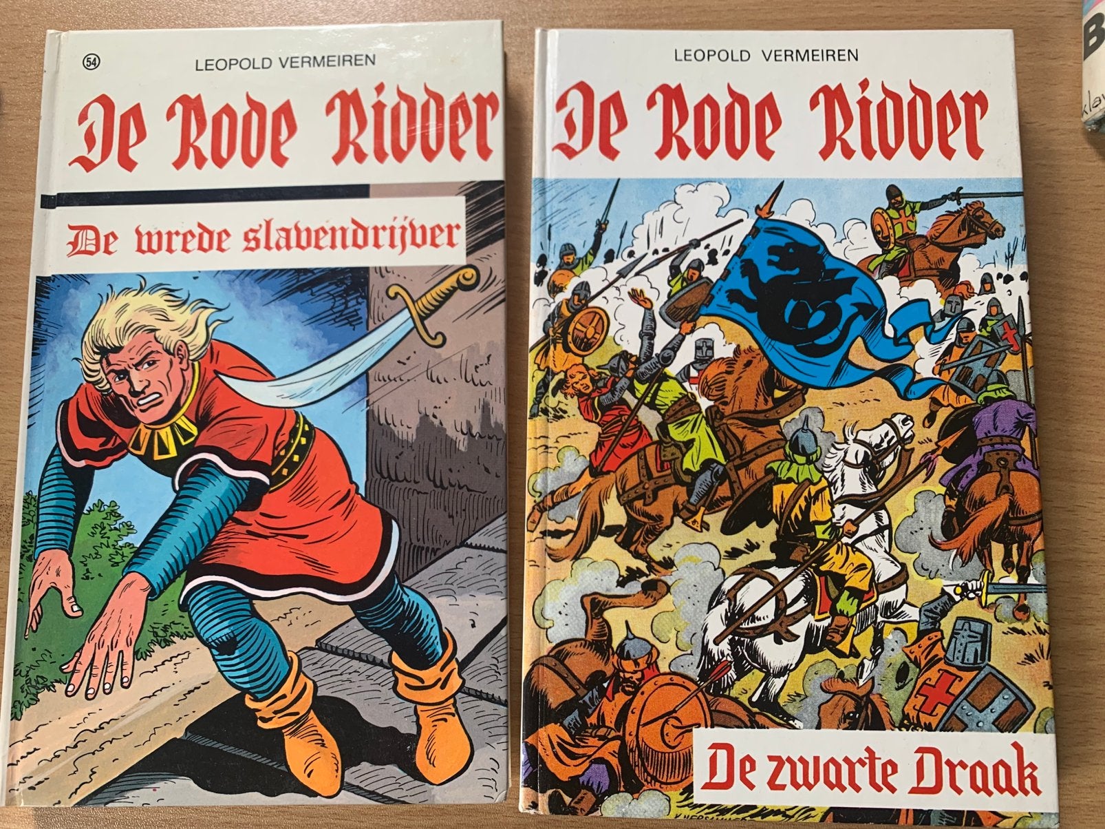 De rode ridder van Leopold Vermeiren nr 30 en 54, Boeken, Meerdere stripboeken, Ophalen of Verzenden, Zo goed als nieuw