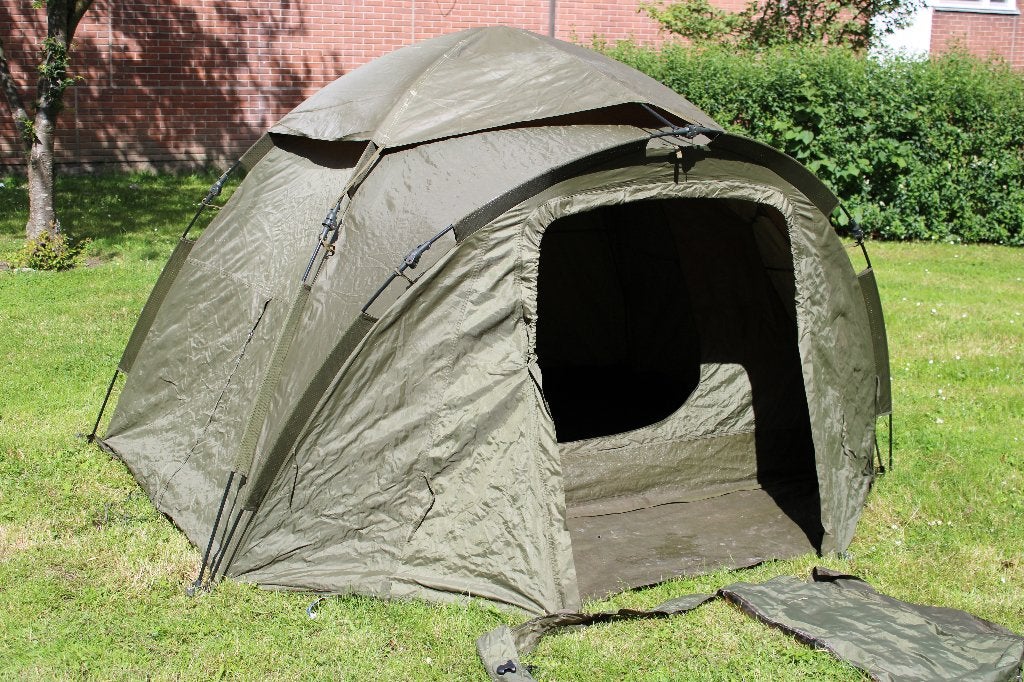 Fox easydome karper tent, daiwa shimano jrc korda solar, Ophalen, Gebruikt, Overige typen