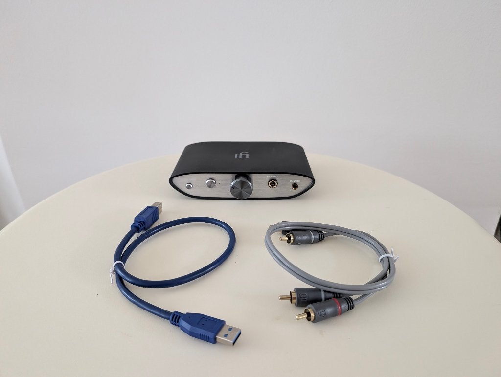 iFi Zen DAC V2 - Hoogwaardige DAC en hoofdtelefoonversterker, Ophalen of Verzenden, Zo goed als nieuw