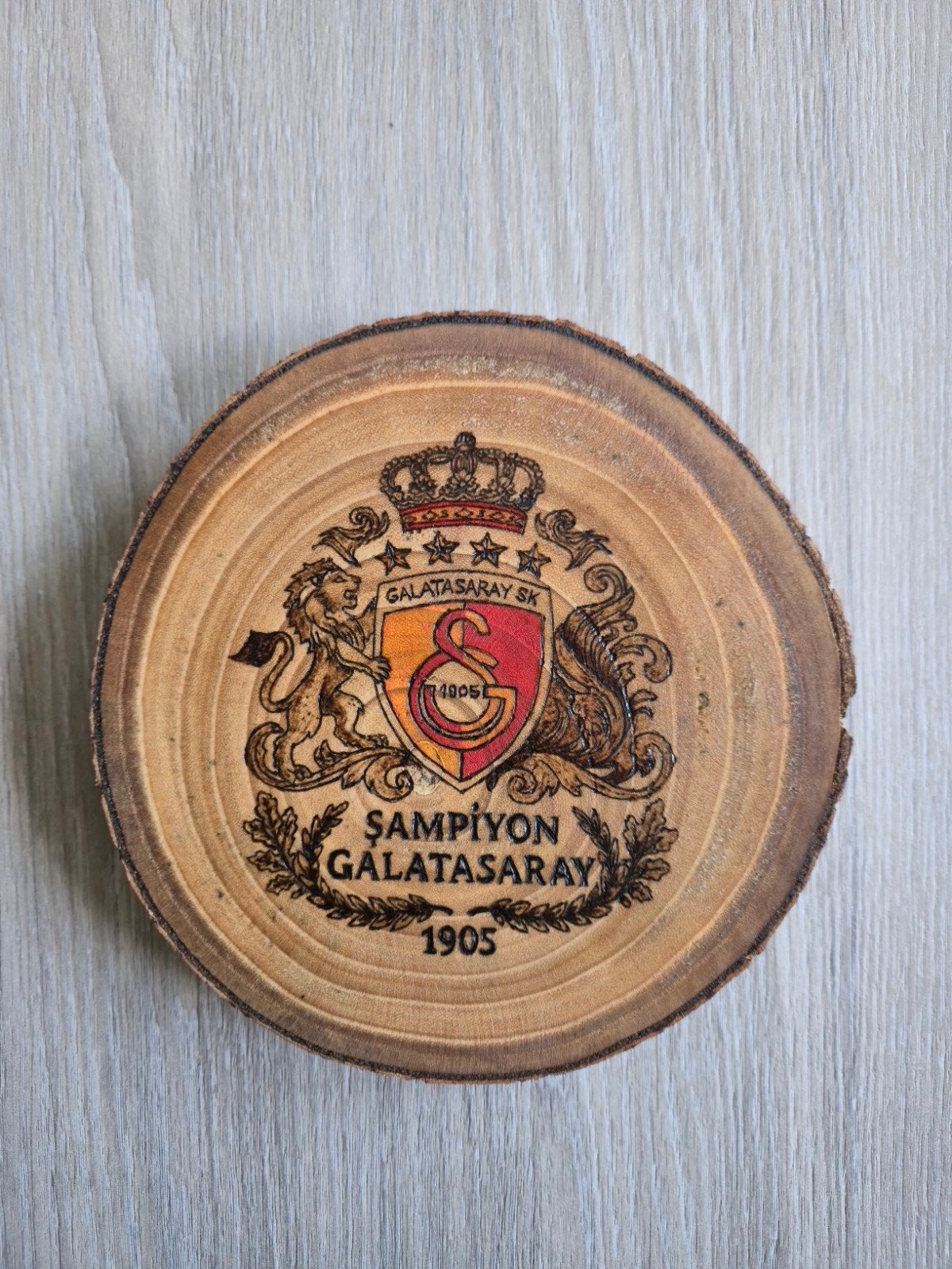 Houtbrand kunst Galatasaray SK - Handgemaakt, Ophalen, Hout, Nieuw, Landelijk