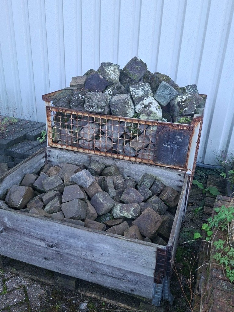 basalt keien, Ophalen, Gebruikt, Kei, Basalt