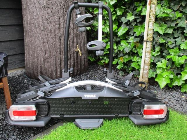 thule velocompact 925 fietsendrager, kantelbaar!, Auto diversen, Fietsendragers, Zo goed als nieuw, Trekhaakdrager, 2 fietsen