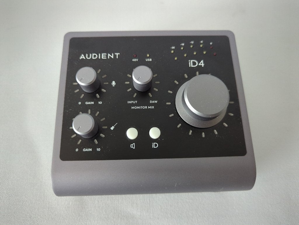 Audient iD4 MKII USB-C Audio-interface, Computers en Software, Geluidskaarten, Valparaisodreef 131, 3563VM Utrecht, NL, Tijdink Sound & Light