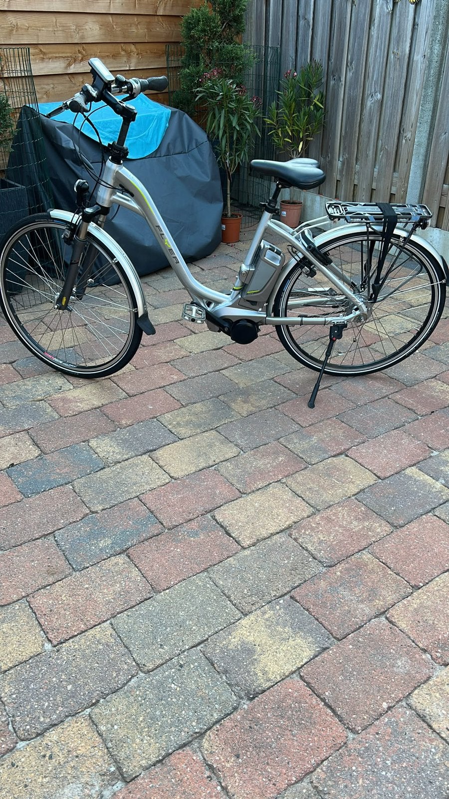 Nette flyer elektrische fiets 36v middenmotor, Ophalen, Zo goed als nieuw, Overige merken