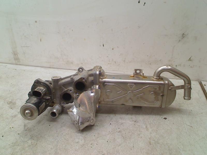 Egr Koeler Volkswagen Golf VI (5K1) 2012 03L131512BB, Gebruikt, Volkswagen, Volkswagen AG, Kundenbetreuung@volkswagen.de