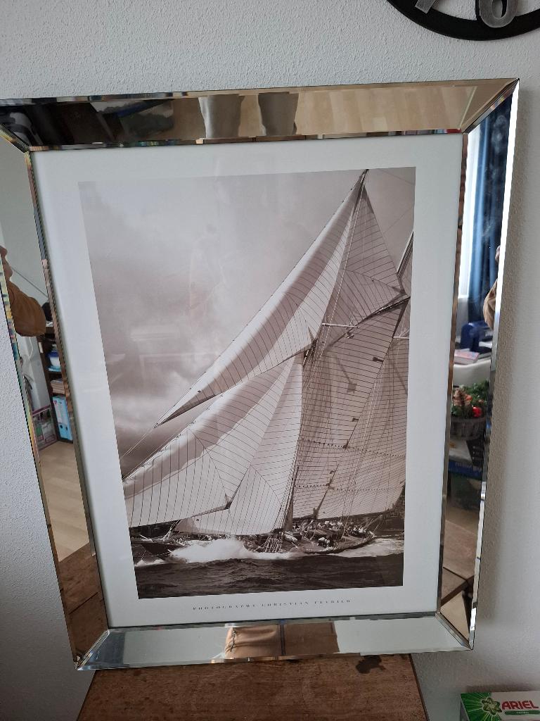 schilderij met spiegel rand, Ophalen