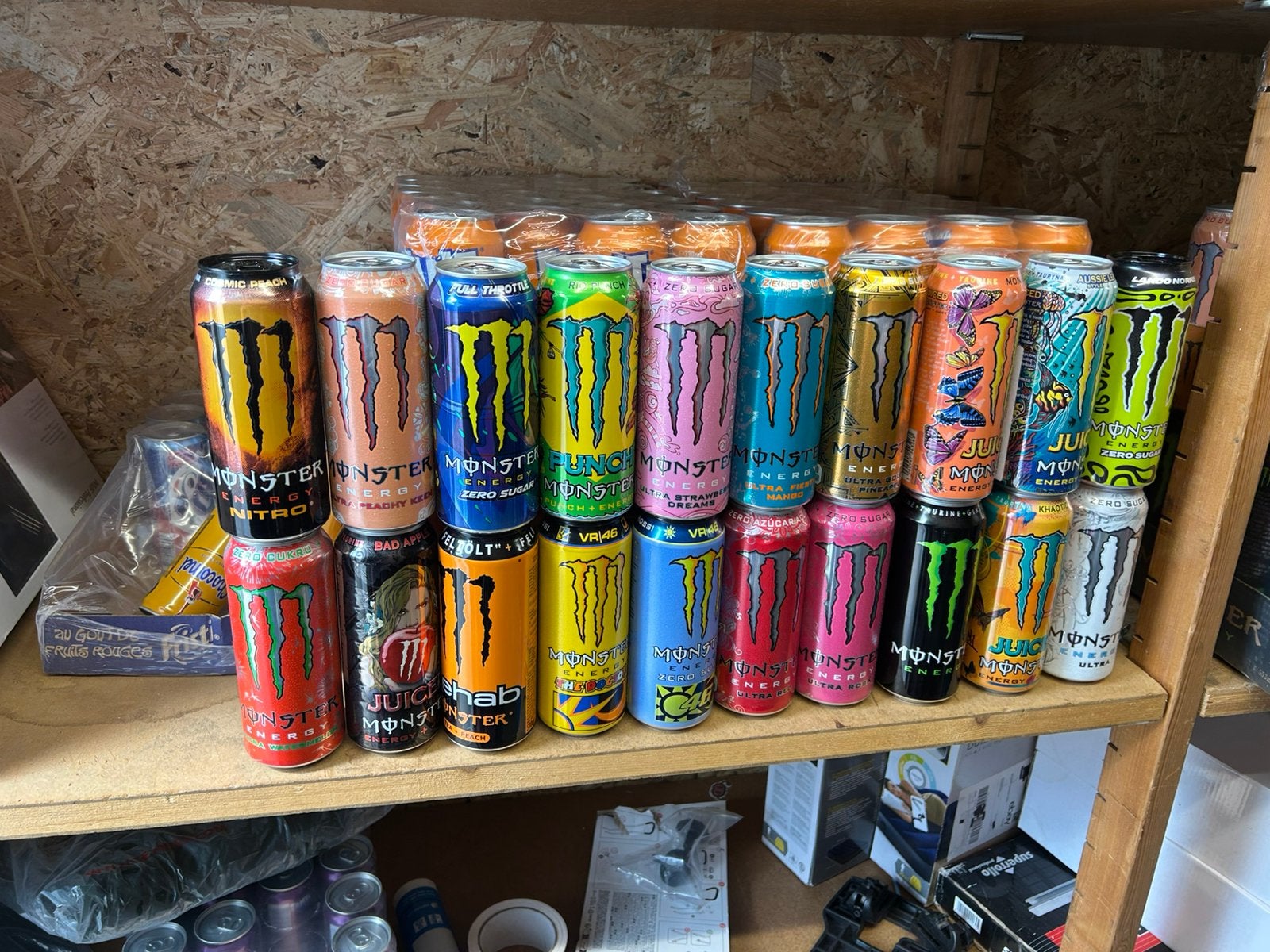 Monster Energy Energiedrank, Ophalen
