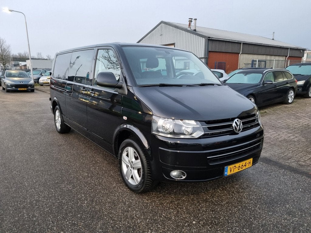 Volkswagen Transporter 2.0 TDI L2H1 DC 140pk Aut. Airco Bj:2, Euro 5, Gebruikt, Zwart, 4 cilinders