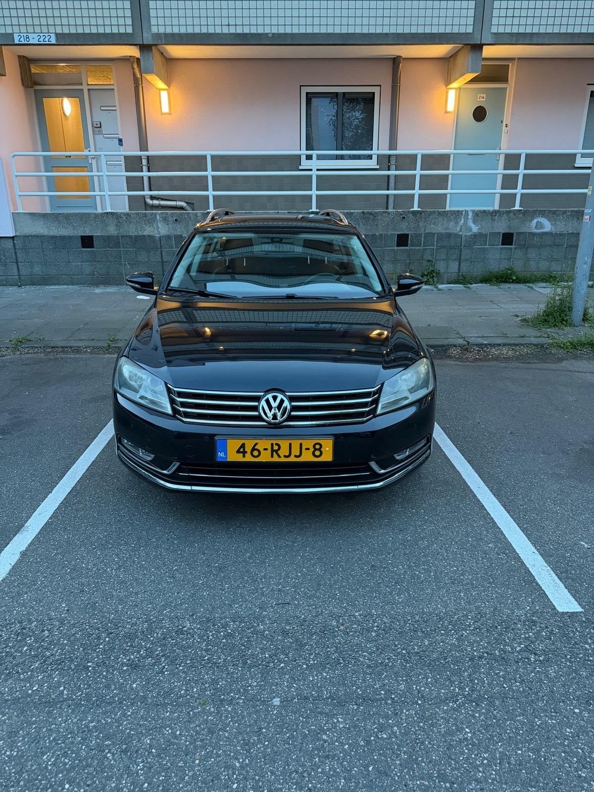 Volkswagen Passat 1.8 TSI 118KW Variant DSG 2011 Zwart, 4 cilinders, 160 pk, Particulier, 1798 cc