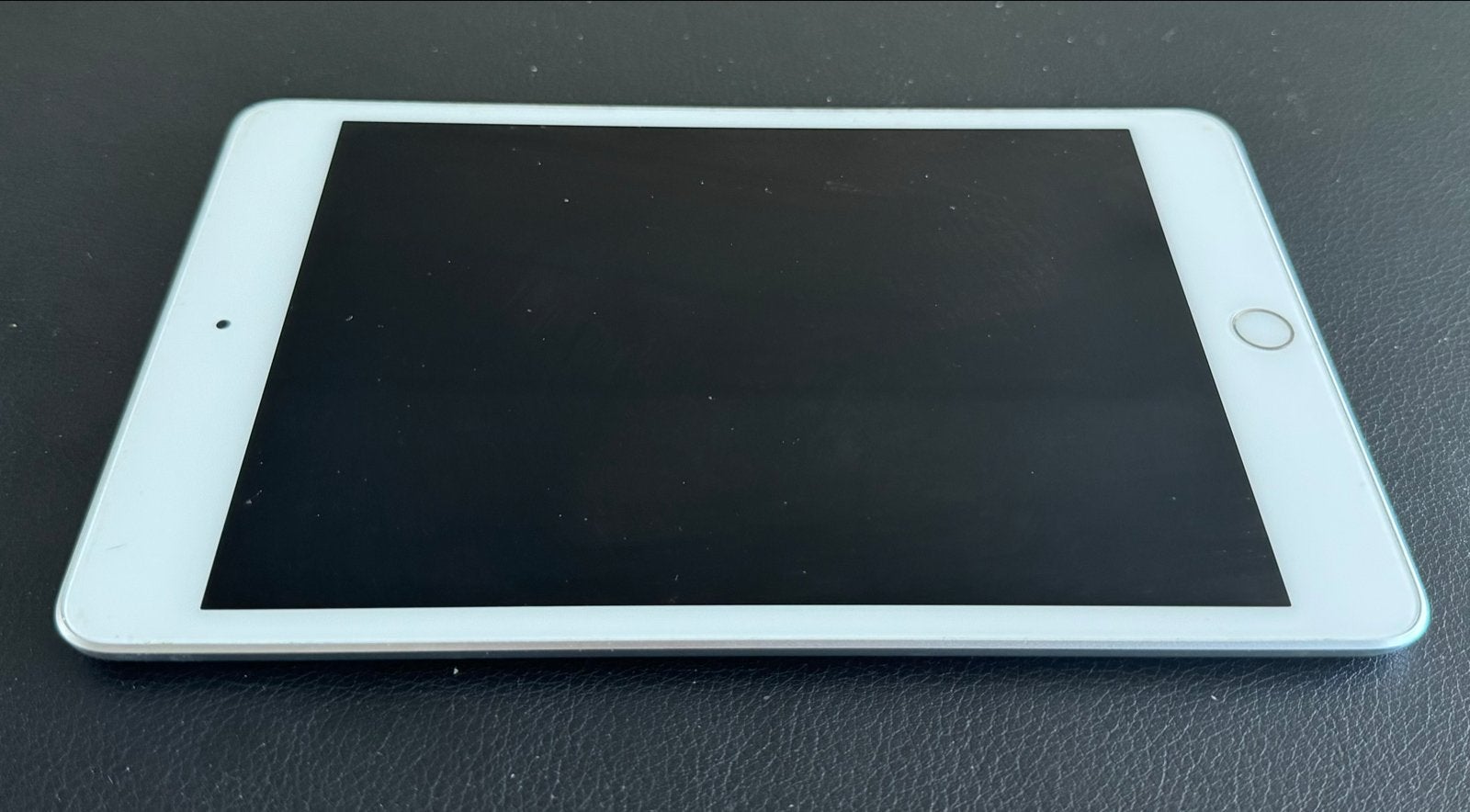 Apple iPad  5e gen (Model A2197) + Hoes, 10 inch, Gebruikt, Apple iPad, Ophalen of Verzenden