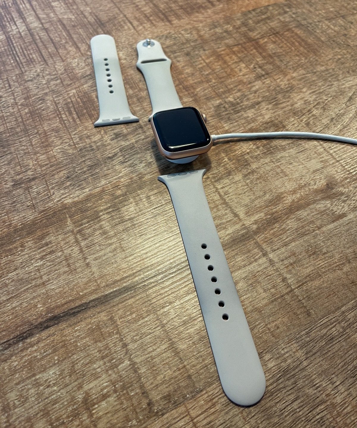 Apple Watch SE 40mm, Ophalen, Gebruikt, IOS, Roze