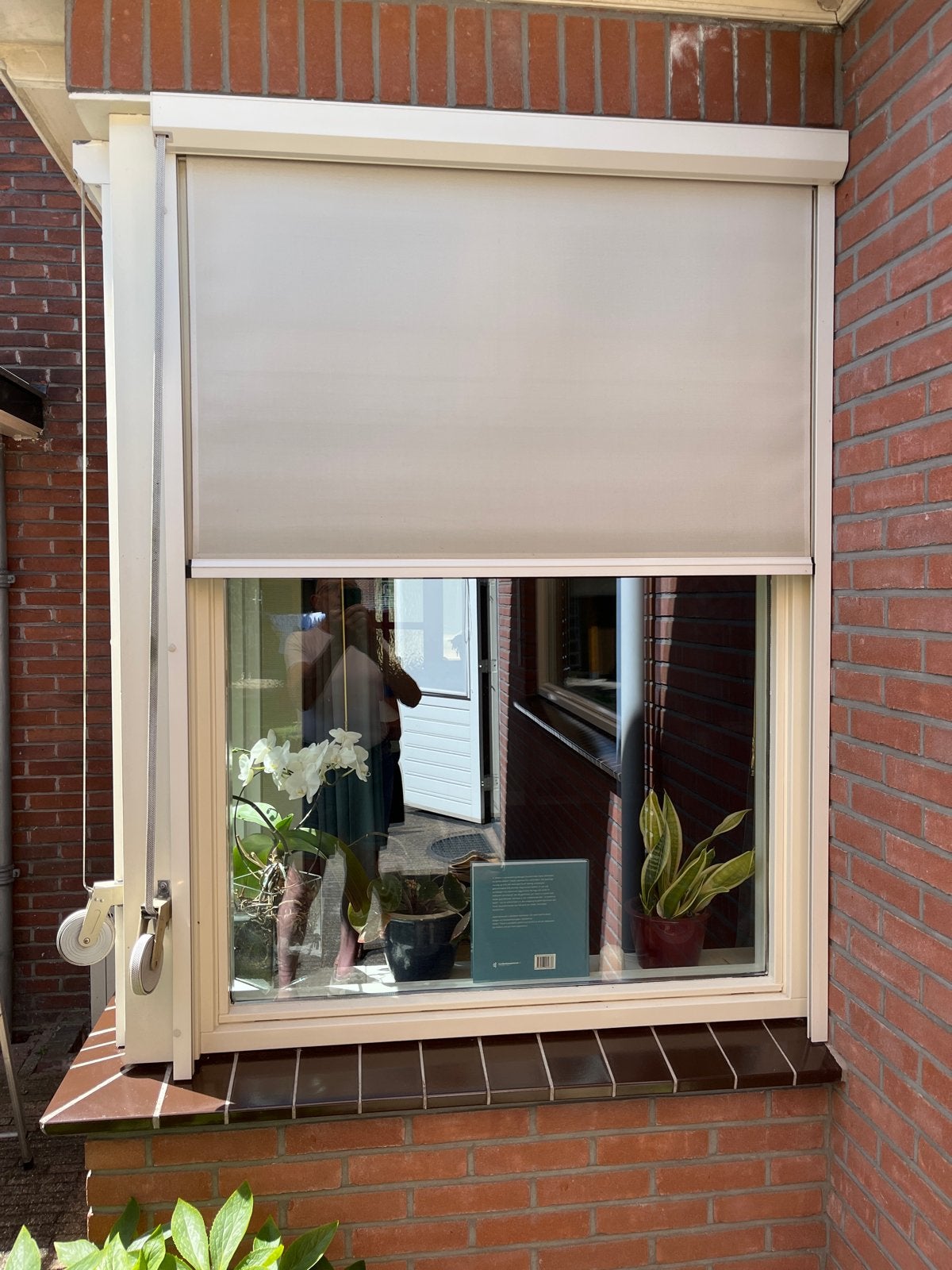 2 screens en 2 kozijnen met dubbel glas en uitzetramen, Ophalen, Zo goed als nieuw, Gevelraam of Ruit, Dubbelglas