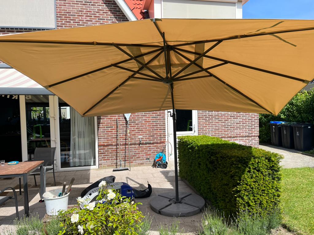 Ikea Seglaro Tuin Parasol, Tuin en Terras, Ophalen, Kantelbaar, Zo goed als nieuw, Parasolvoet
