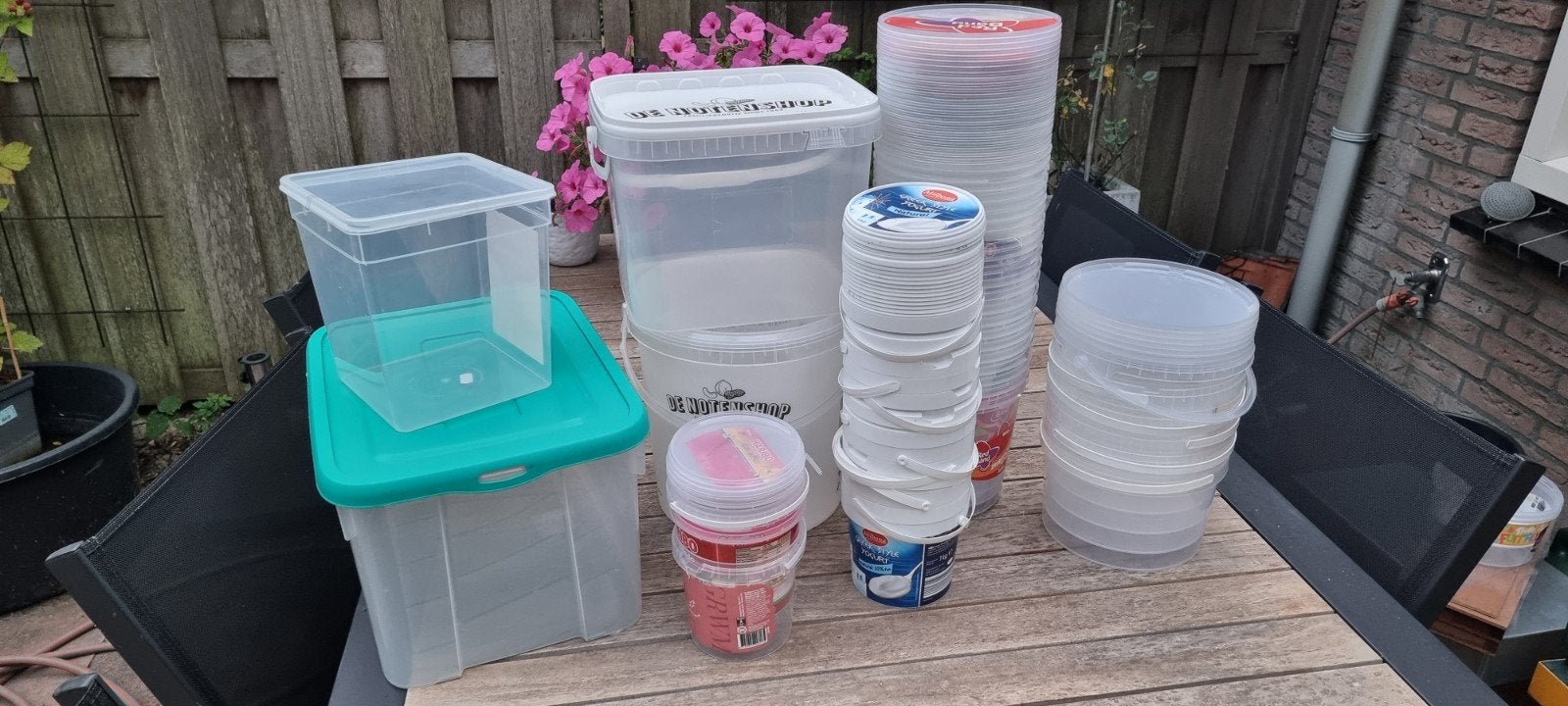 Diverse maten plastic bak (jes) en emmer (s), Ophalen, Gebruikt, Minder dan 50 cm, 5 – 50