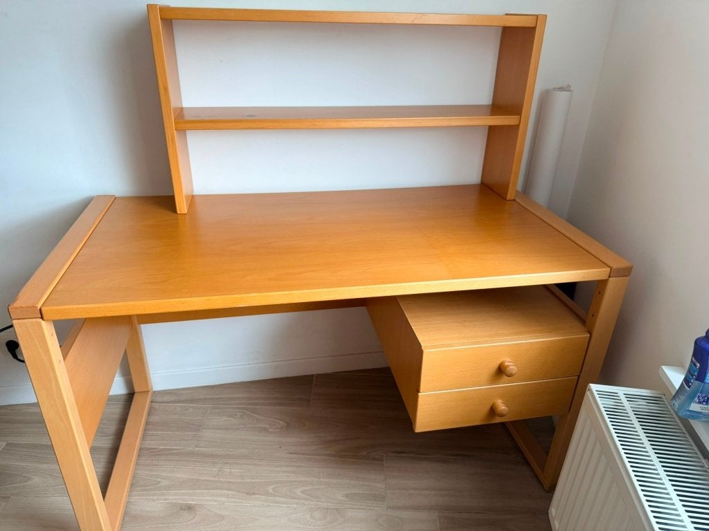 Hülsta bureau met opzetrek en 2 laden – 130 cm, Verzenden, Gebruikt