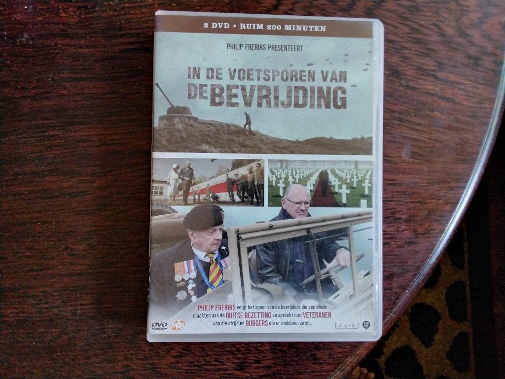In de voetsporen van de bevrijding compleet, 2disk, originee, Oorlog of Misdaad, Nederlands, Zo goed als nieuw, Vanaf 12 jaar