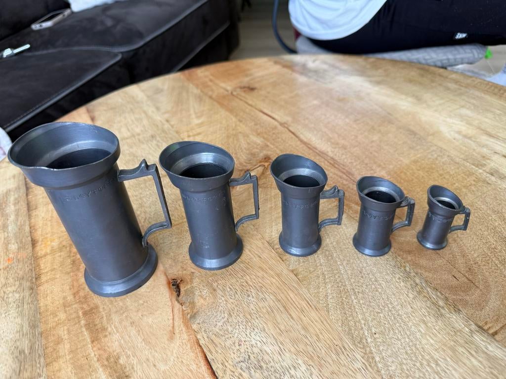 Antieke tinnen maatbekers set - 5 stuks, Ophalen of Verzenden