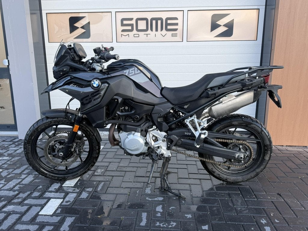 BMW F 750 GS Akrapovic Triple Black | Nieuwe banden - foto 2