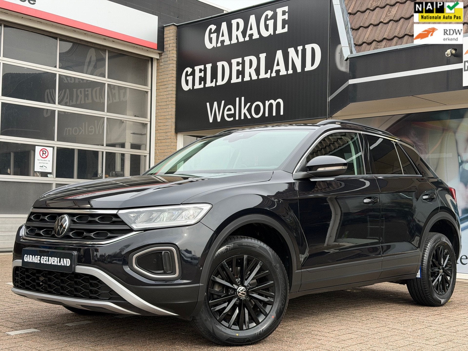 Volkswagen T-Roc 1.5 TSI Night Edition | Full-Led | Navi | C, Auto's, Voorwielaandrijving, 1258 kg, 4 cilinders, 150 pk