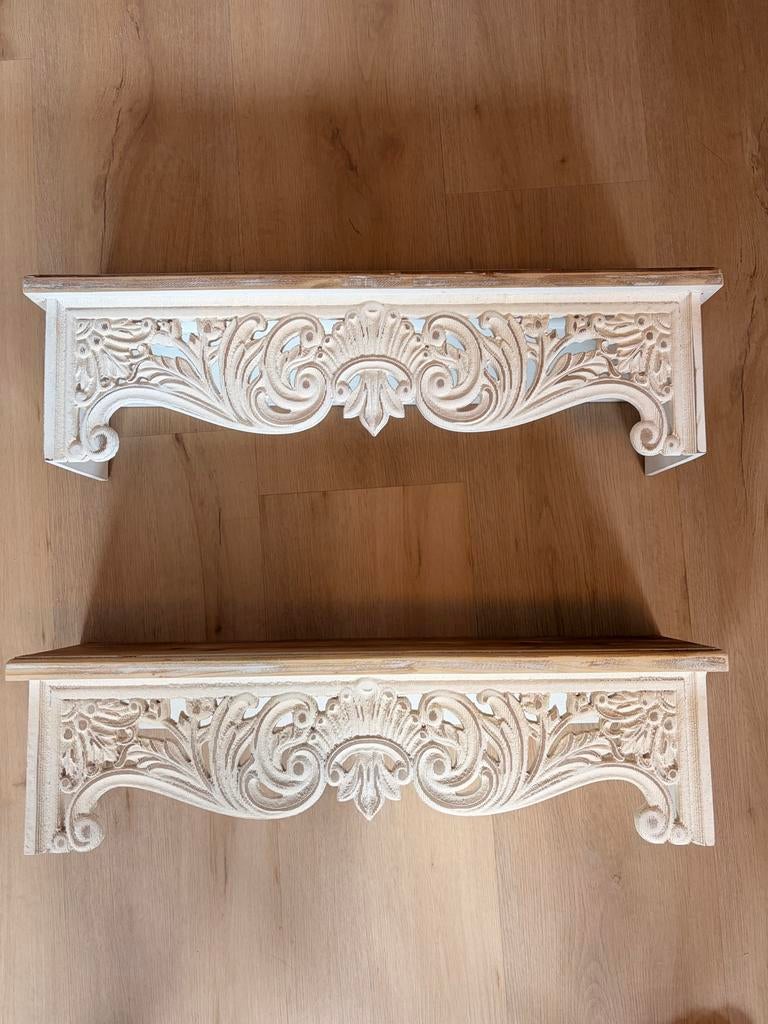 Decoratieve wandplanken met houtsnijwerk, Huis en Inrichting, Woonaccessoires | Wandplanken en Boekenplanken, Ophalen, Nieuw