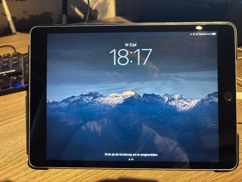 Apple iPad (9e generatie) 64GB WiFi, 10 inch, Apple iPad, Ophalen of Verzenden, Zo goed als nieuw