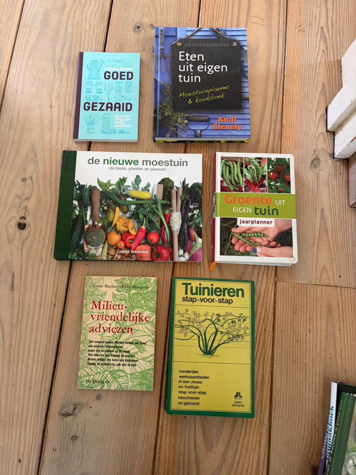 6 boeken over moestuinieren, Ophalen of Verzenden, Zo goed als nieuw, Moestuin