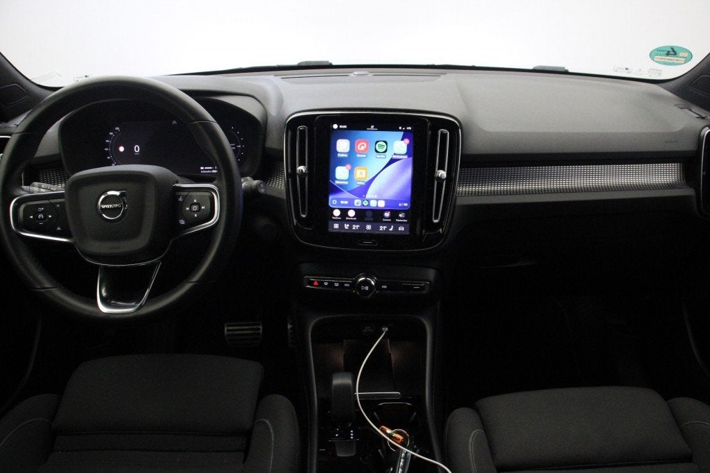Volvo XC40 Recharge Plus - Digitaal Cockpit, Carplay, Camera, 232 pk, Gebruikt, 422 km, Met garantie (alle)