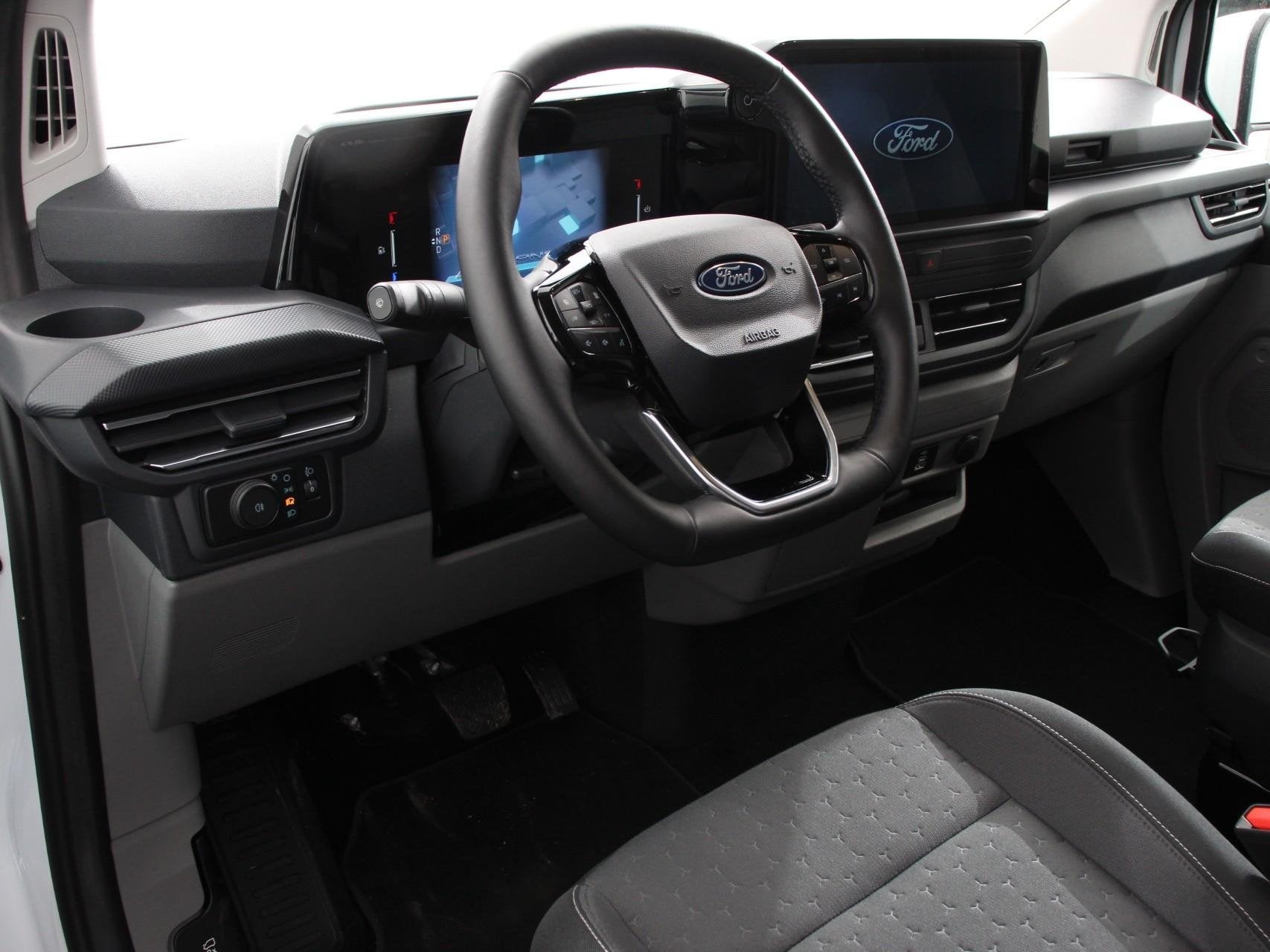 Ford e-Transit Custom 340 L2H1 Limited 65 kWh 8 persoons Ada, Auto's, Automaat, 358 km, Gebruikt, 8 stoelen