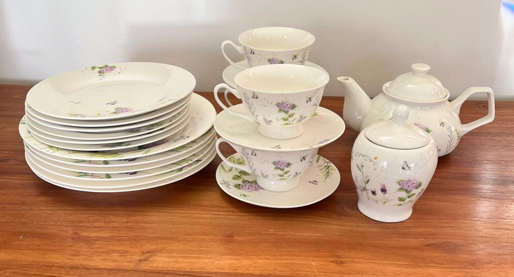 Pierre Cardin servies, Antiek en Kunst, Ophalen of Verzenden